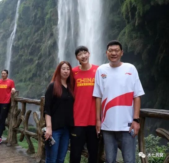 马卡报最新消息，尽管阿拉巴遭遇重伤，皇马冬窗仍不会签人。